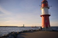 latarnia nad morzem bałtyckim